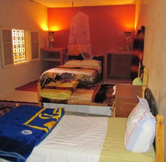 Семейный Номер, Auberge Des Cavaliers Du Todra