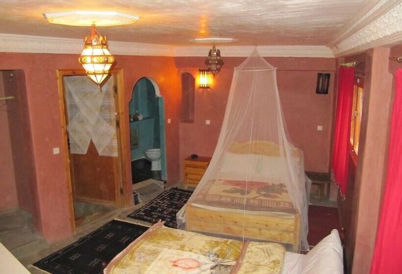 スタンダードトリプルルーム, Auberge Des Cavaliers Du Todra