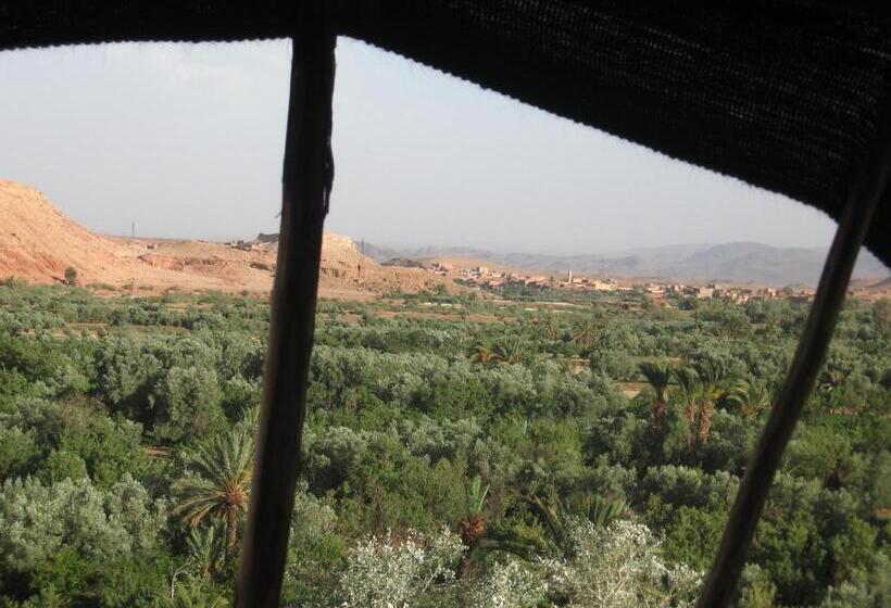 חדר סטנדרט לשלושה עם טרסה, Ayouze Auberge