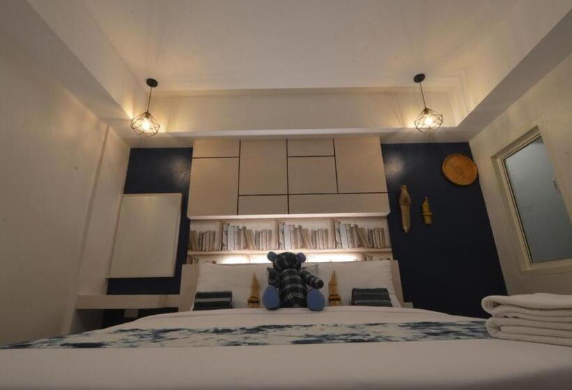 デラックスルーム, Ud Capital