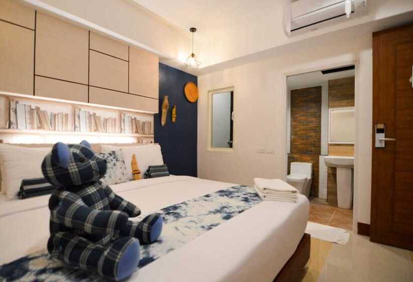 デラックスルーム, Ud Capital