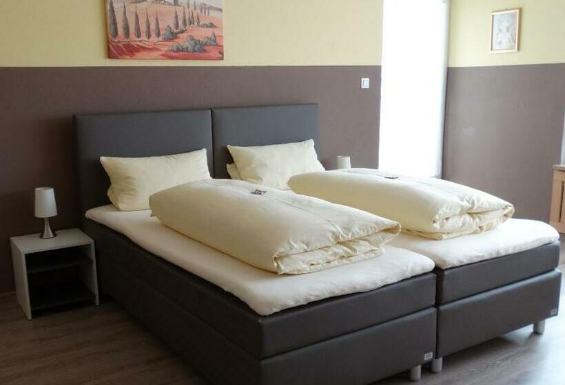 Номер Стандарт с Балконом, Pension Wolkenstein