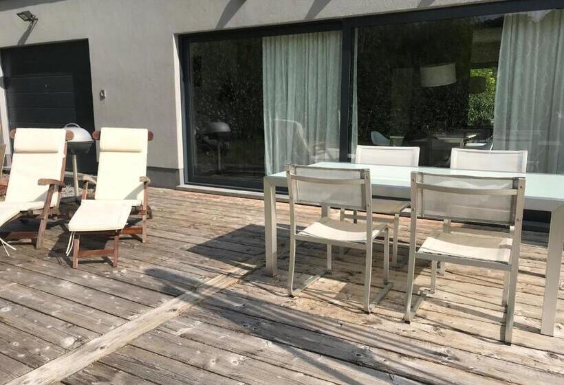 Студио Стандарт с Террасой, Studio & Appartement Au Lac
