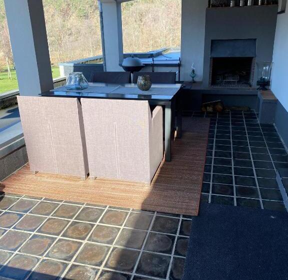 Апартаменты 2 Спальни, Studio & Appartement Au Lac