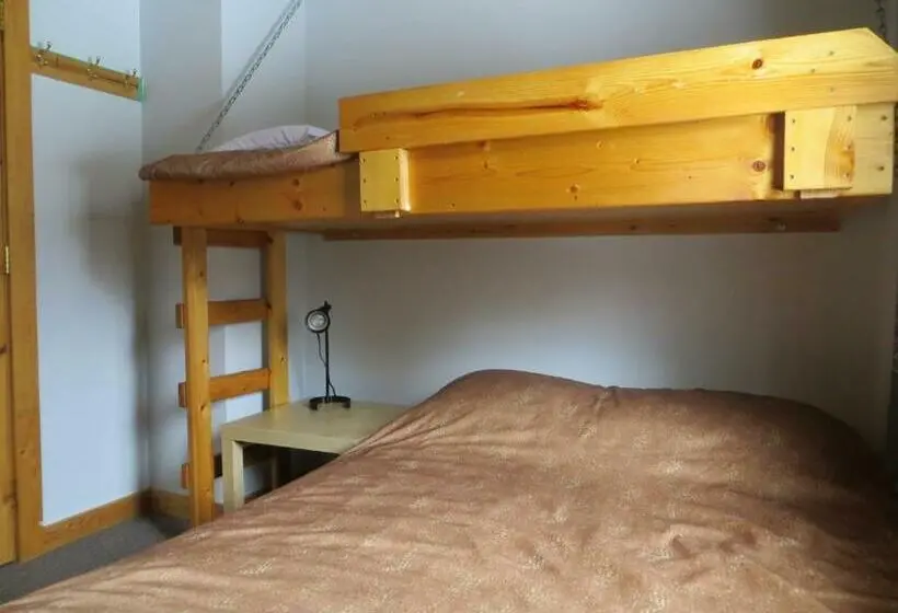 ファミリールーム, Hi Kananaskis Wilderness   Hostel