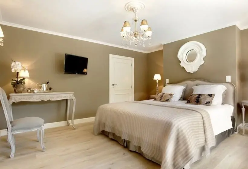 バルコニー付きデラックスルーム, Villa Reynaert