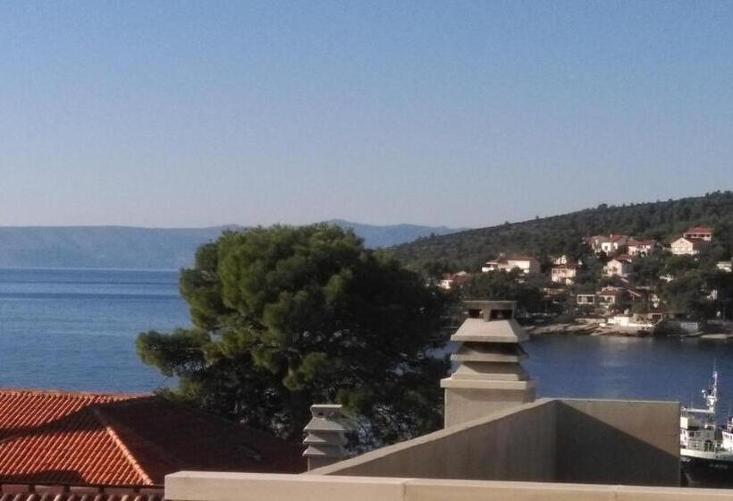 إستوديو قياسى مطل على البحر, Guest House Marija