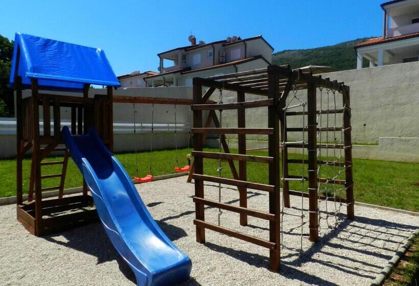 וילת חדר שינה 1 עם נוף לים, Yourcroatiaholiday   Villa With 6 Rooms