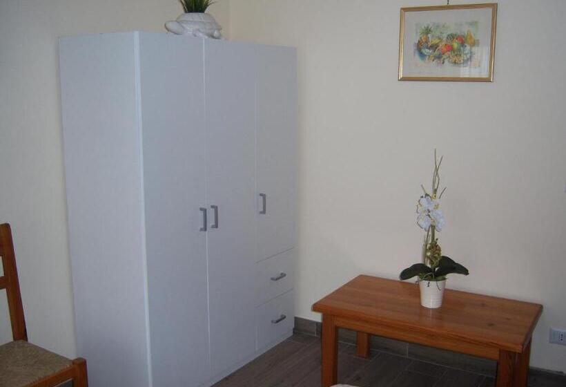 スタンダードルーム, Affittacamere Mariada