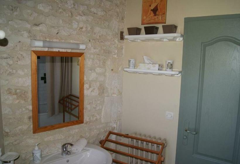 スーペリアースイート, Manoir De La Pataudière B&b