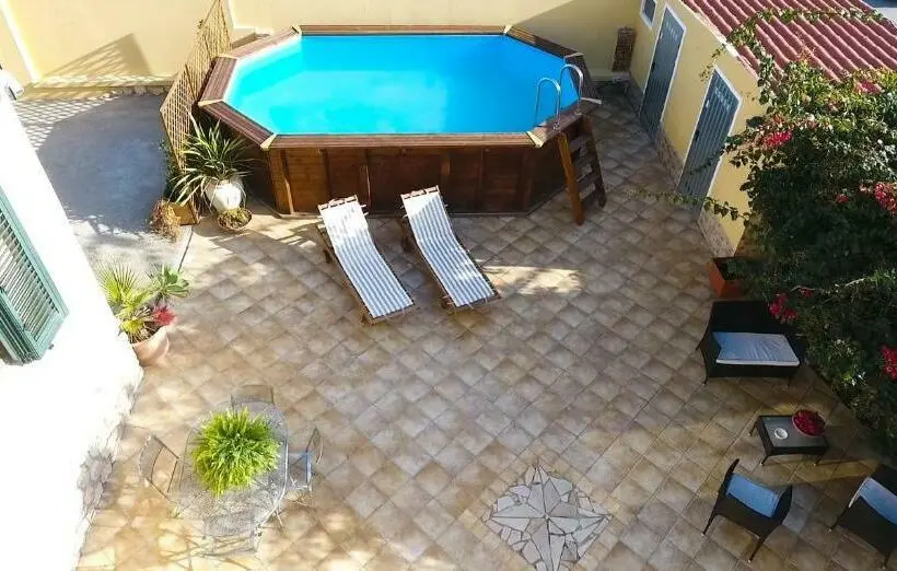 スタンダードルーム, B&b Del Viale