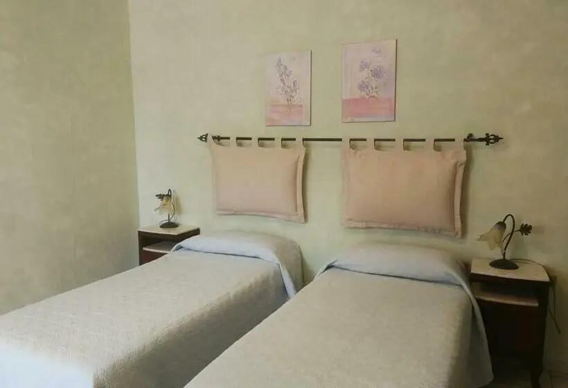 スタンダードルーム, B&b Del Viale