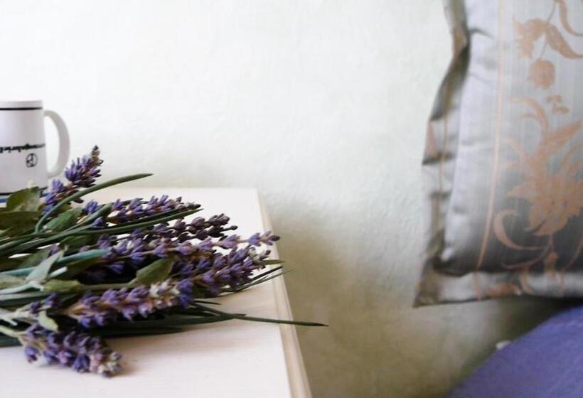 חדר סטנדרט לשלושה, B&b Del Viale