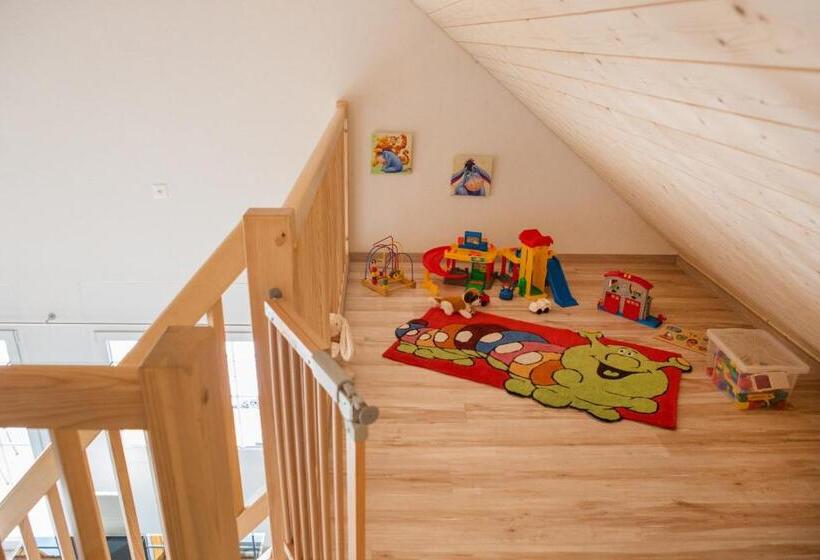 شقة غرفة واحدة ذات إطلالة, B&b Ferienhof Am See