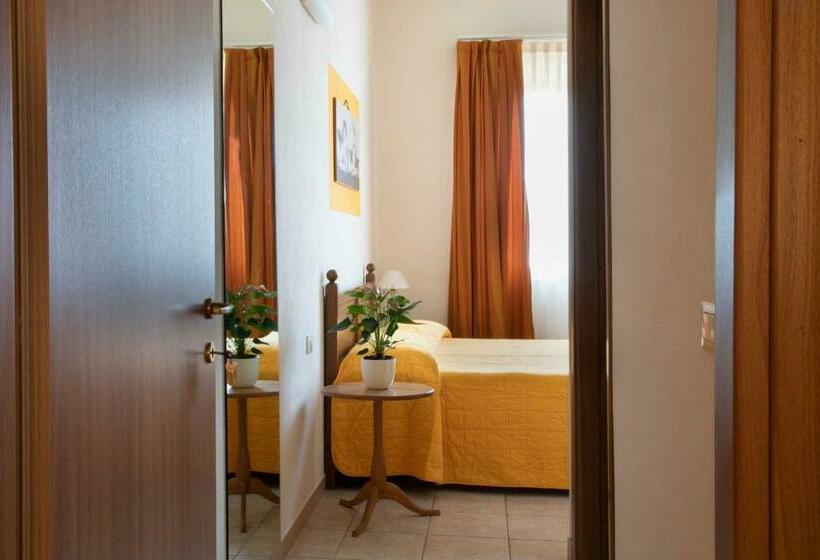 スタンダードルーム, Al Frantoio Maddii Levane Bed And Breakfast