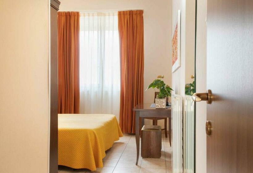 スタンダードルーム, Al Frantoio Maddii Levane Bed And Breakfast