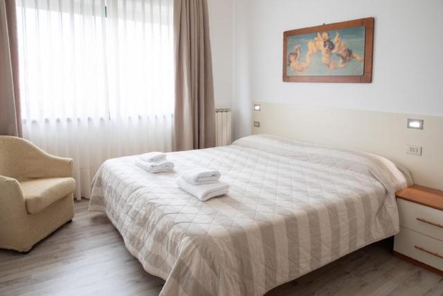 クラシックスイート, Al Frantoio Maddii Levane Bed And Breakfast