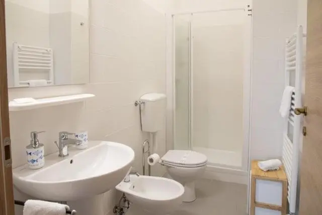 クラシックスイート, Al Frantoio Maddii Levane Bed And Breakfast