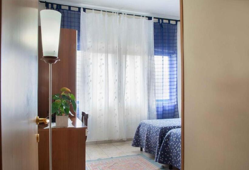 スタンダードルーム, Al Frantoio Maddii Levane Bed And Breakfast