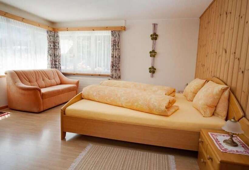 غرفة كومفورت, Gemse