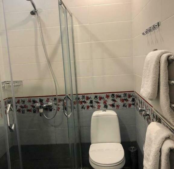 Номер Стандарт, Knyazhyi Dvir