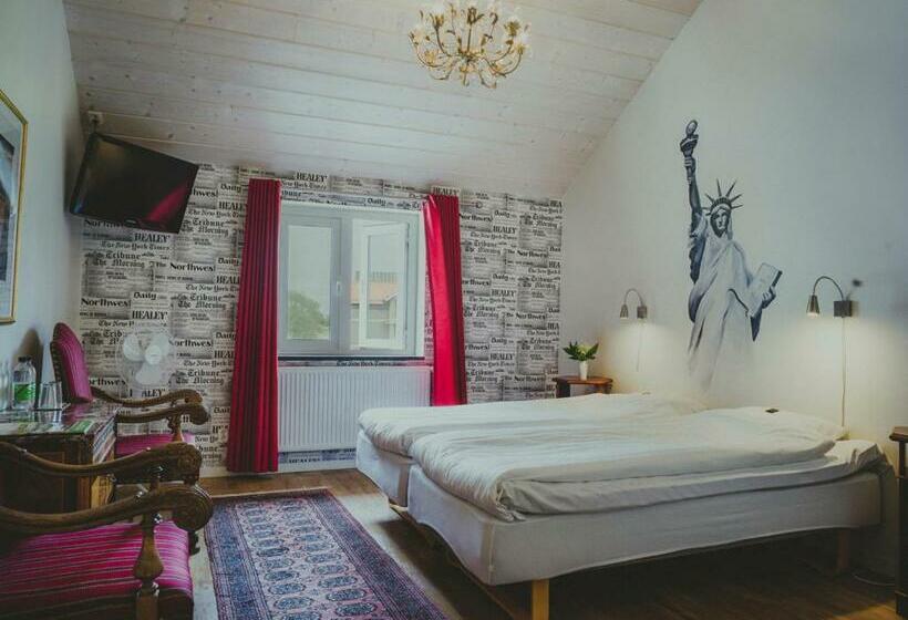 标准工作室, Lydinge Resort