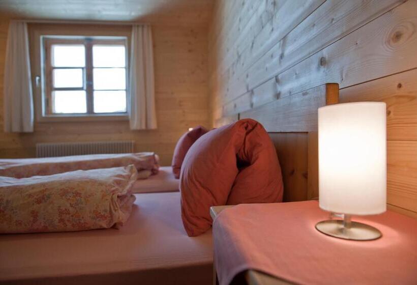 带共用浴室的标准房间, Restaurant Capricorns