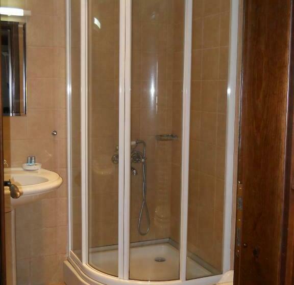 חדר סטנדרט, Complex Kosovo Houses