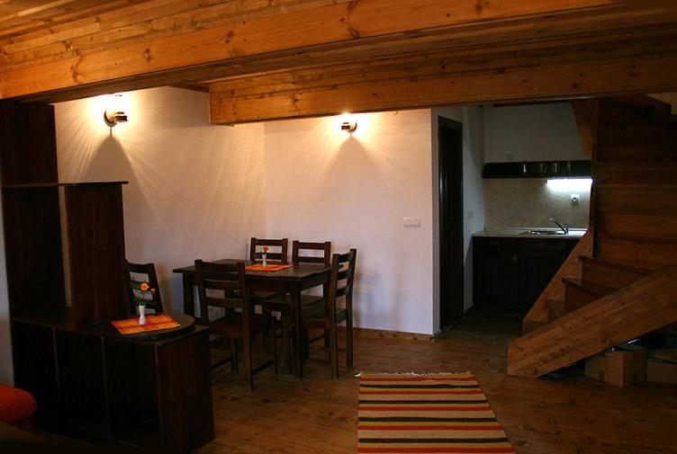 דירת דופלקס בת חדר שינה 1, Complex Kosovo Houses