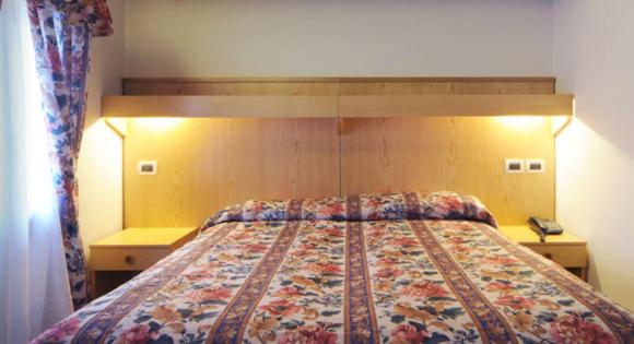 חדר סטנדרט, Stella D'oro