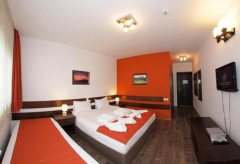 스탠다드 트리플 룸, Pensiunea Smida Park