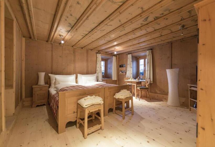 Семейный Номер, Relais & Châteaux In Lain Hotel Cadonau