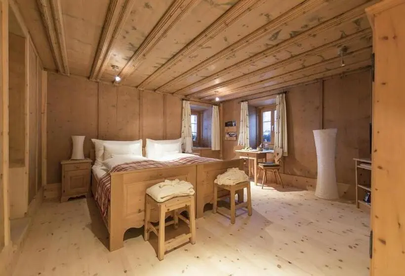 ファミリールーム, Relais & Châteaux In Lain Hotel Cadonau