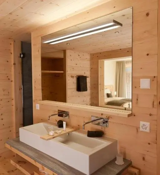 テラス付きジュニアスイート, Relais & Châteaux In Lain Hotel Cadonau