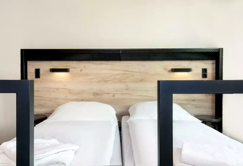اتاق استاندارد یک نفره, a&o Berlin Mitte