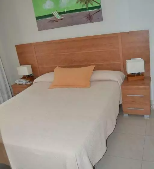 آپارتمان 1 خوابه با تراس, Aparthotel Bahía