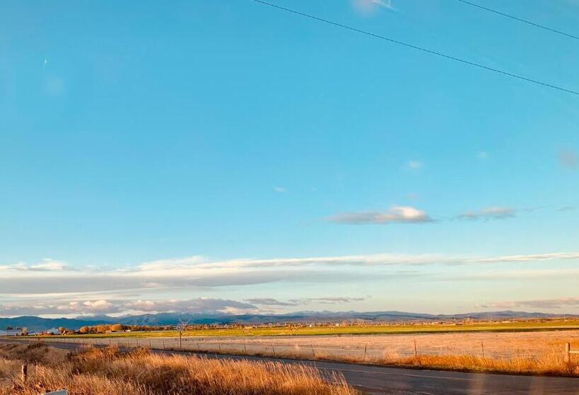 سوئیت با تخت بزرگ, Fox Hollow Inn