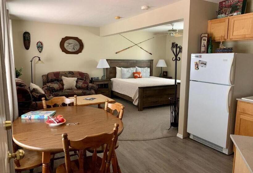 سوئیت با تخت بزرگ, Fox Hollow Inn