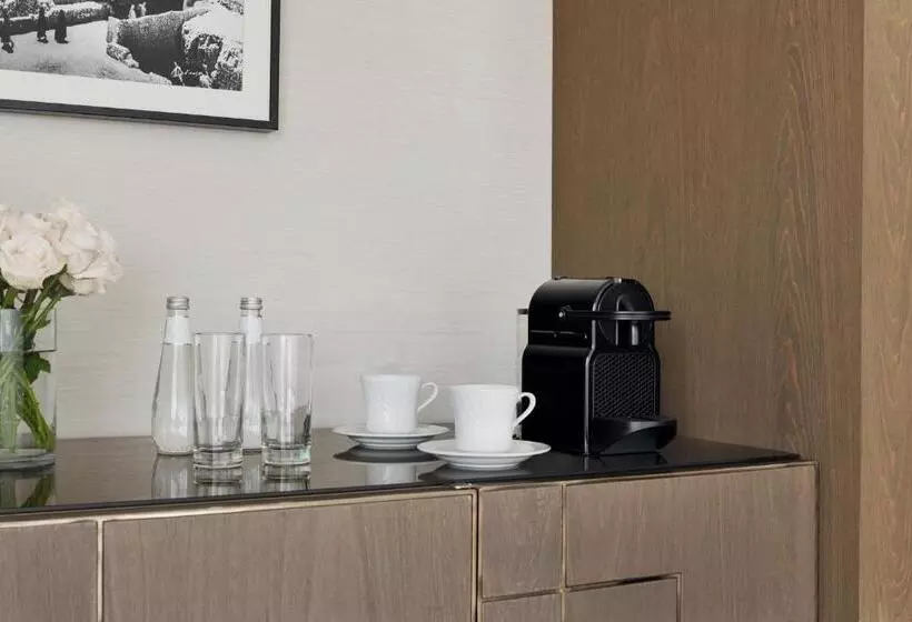 سوئیت جونیور با تخت بزرگ, Al Ahsa Intercontinental, An Ihg