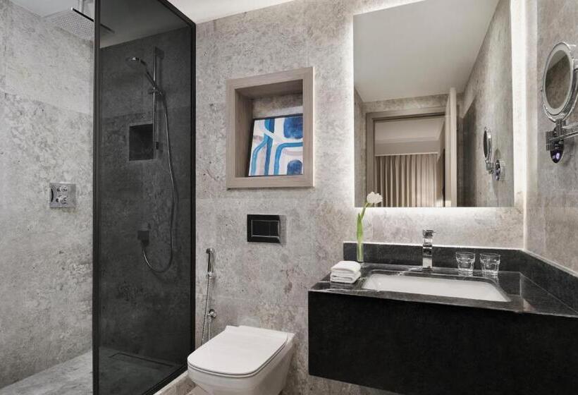 سوئیت جونیور با تخت بزرگ, Al Ahsa Intercontinental, An Ihg