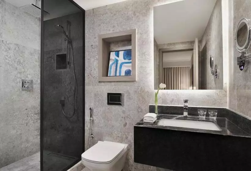 سوئیت جونیور با تخت بزرگ, Al Ahsa Intercontinental, An Ihg