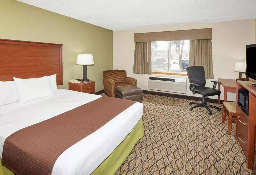 Standard-invahuone, Americinn By Wyndham Sheboygan