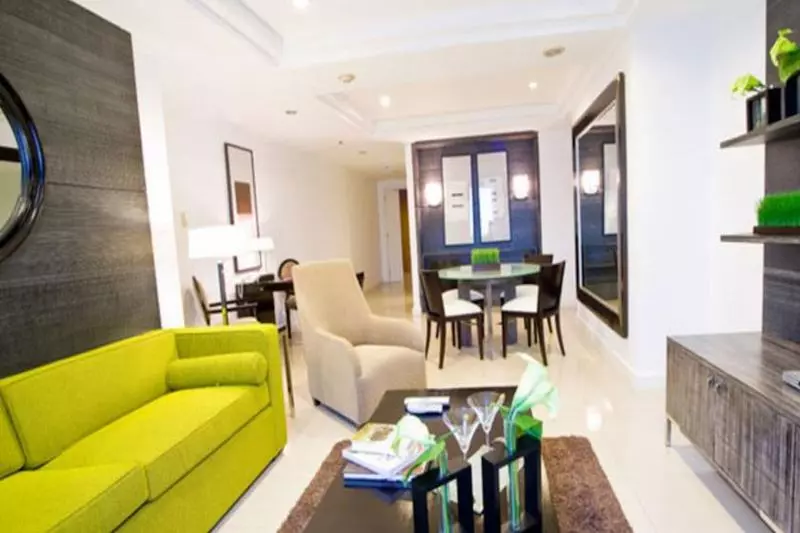 سوئیت 2 خوابه, Astoria Plaza