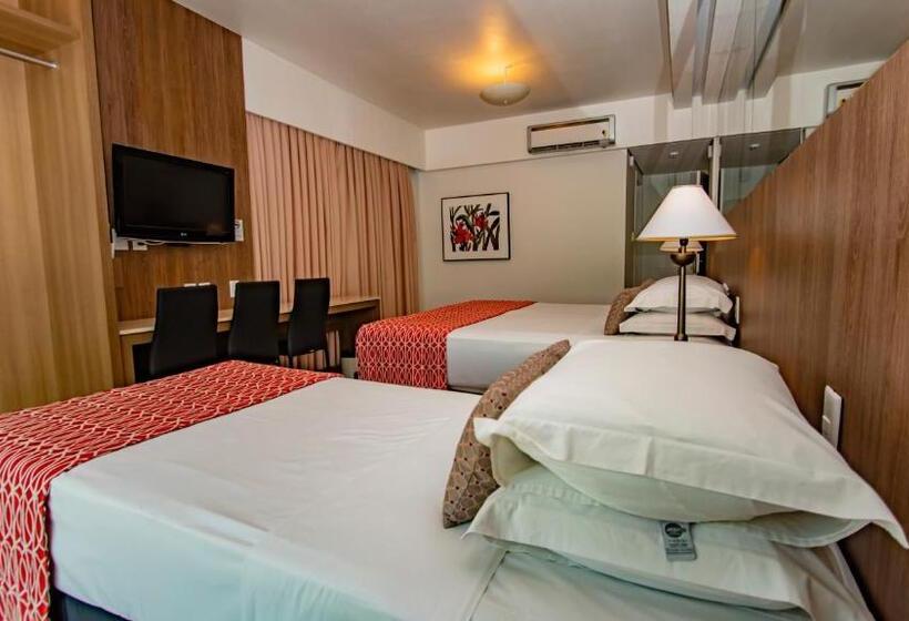 带海景的高档三人间, Beira Mar