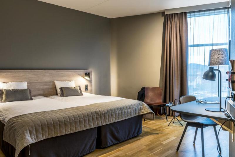 豪华单人间, Beira Mar