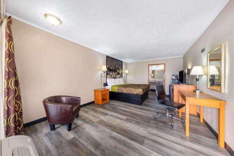 豪华单人间, Beira Mar