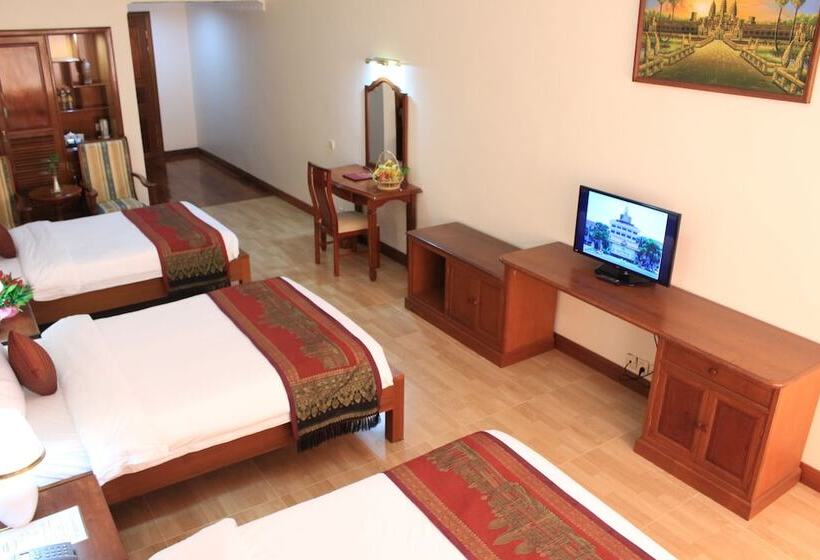 Трехместный Номер Superior, City Angkor