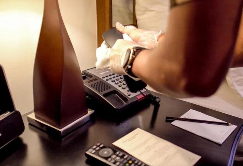 带3个卧室的套间, Discovery Suites Manila, Philippines