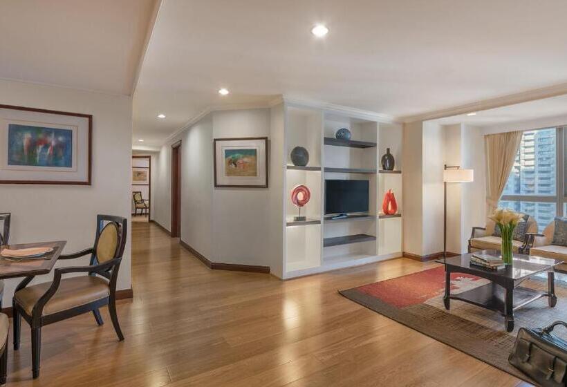 带3个卧室的套间, Discovery Suites Manila, Philippines