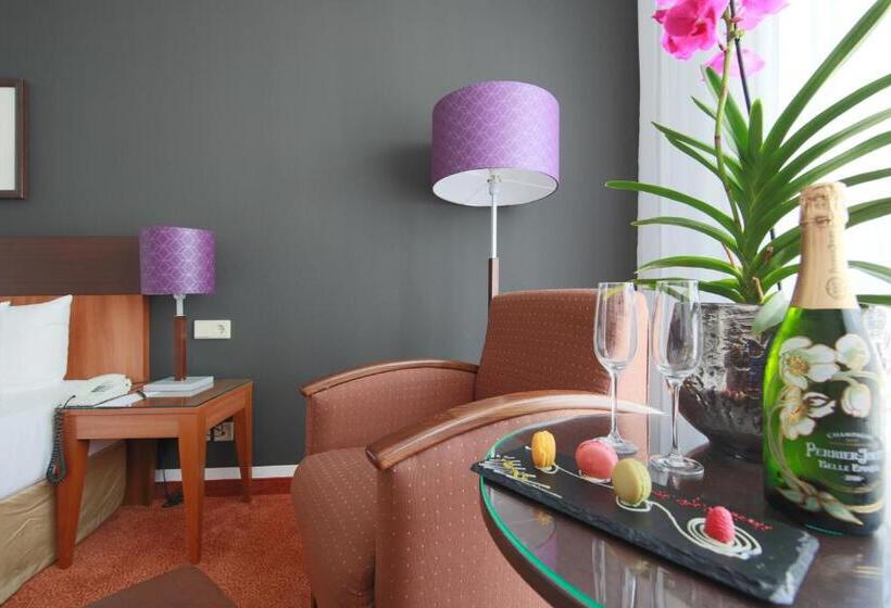 스탠다드 룸, Dorint Hotel Am Dom Erfurt